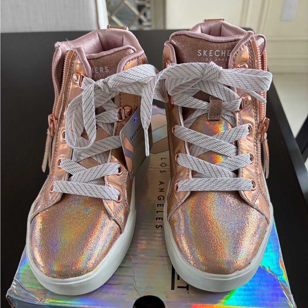 Girls Skechers Street High Top Sneakers - Rose Gold Holographic - Size 2.5 kids